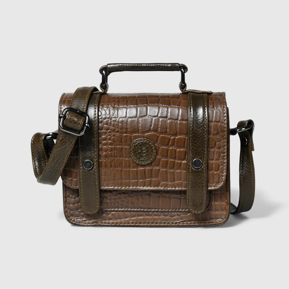 Urban Voyager Leather Belt Bag - Expresso brown
