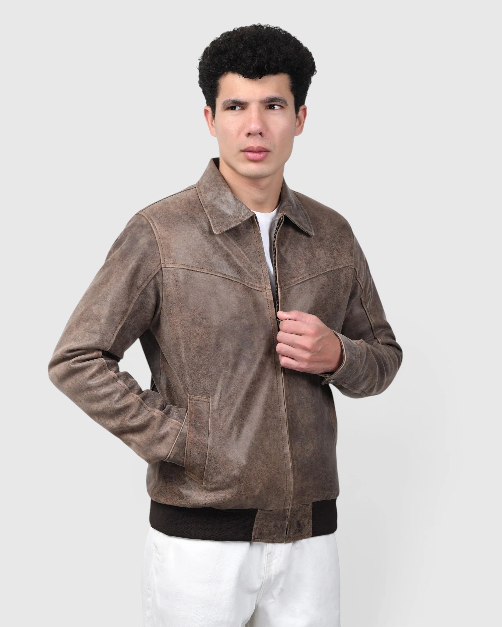 Heritage Drift Leather Bomber Jacket – Vintage Taupe