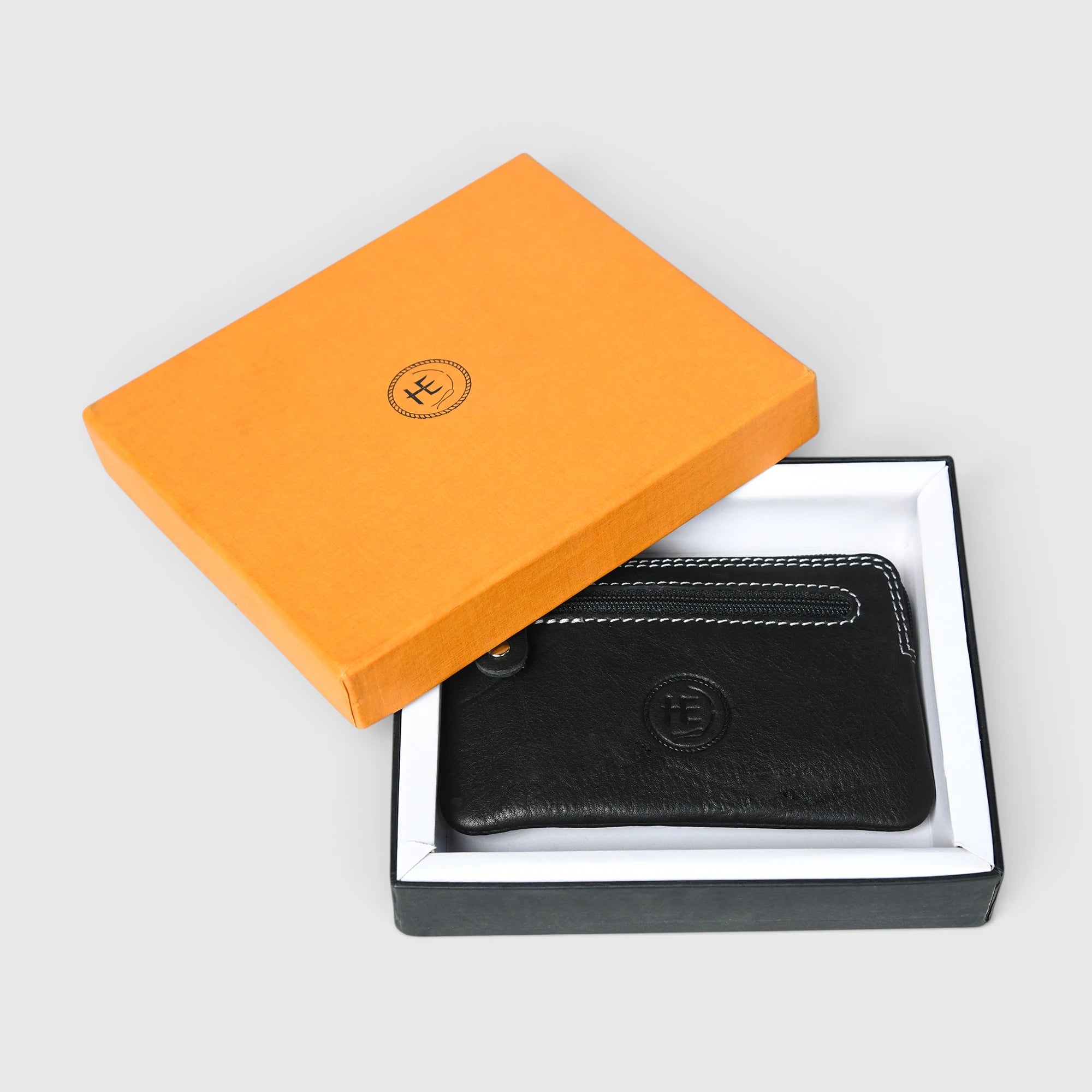 NomadCore Everyday Pouch - Black color