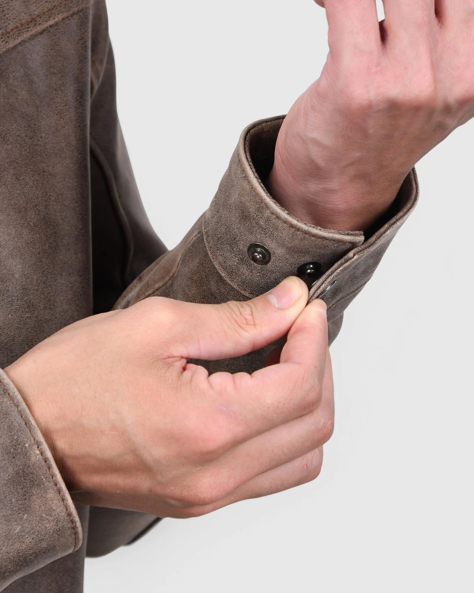 Heritage Drift Leather Bomber Jacket – Vintage Taupe