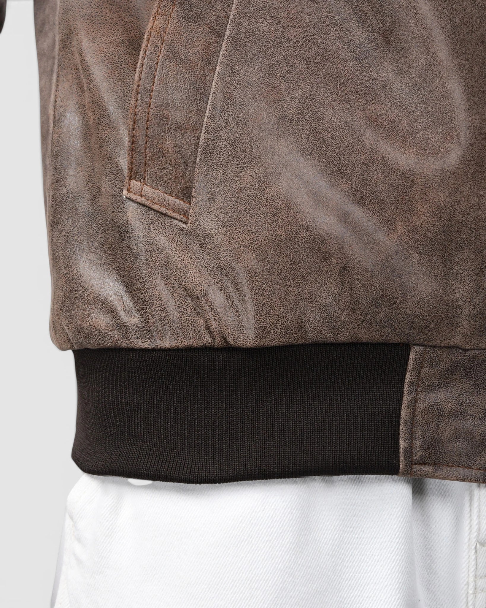Heritage Drift Leather Bomber Jacket – Vintage Taupe