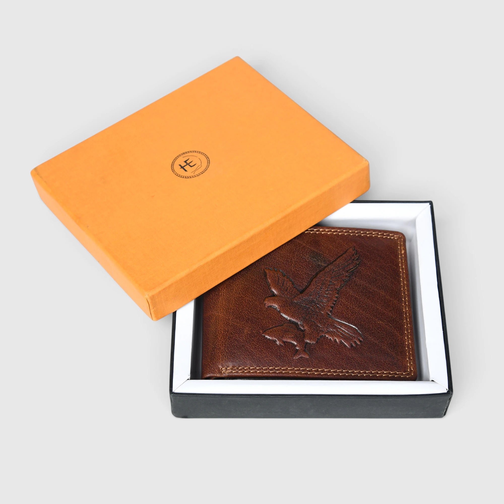 Falcon Ridge Vintage Leather Bifold Wallet – Saddle Brown