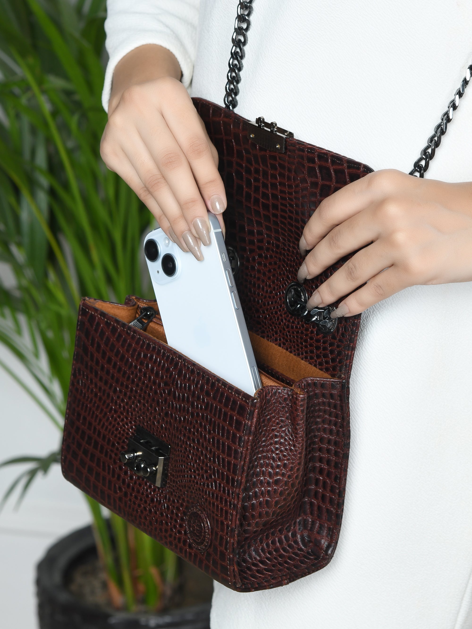 Obsidian Executive Leather Sling Bag - Maroon colour