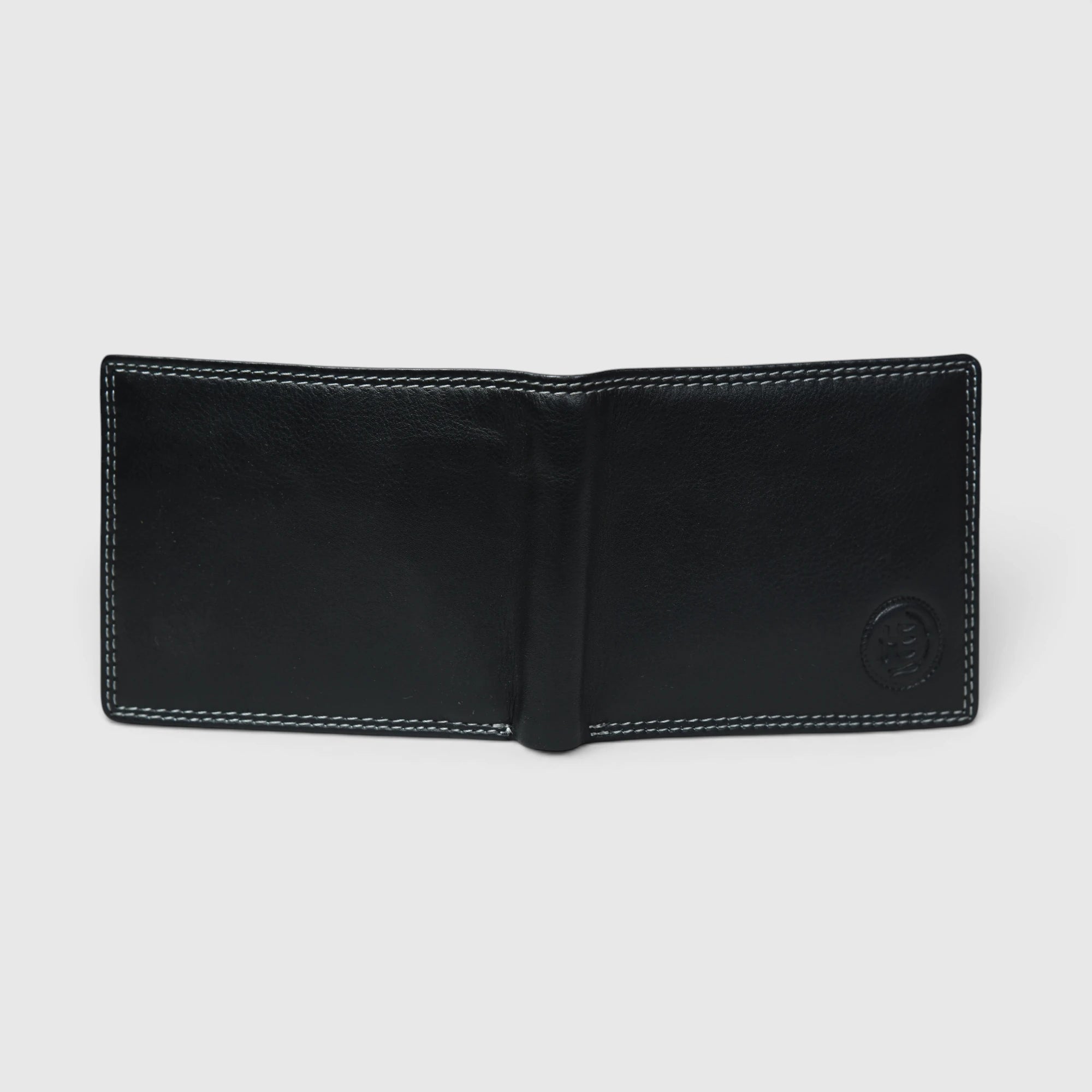 NoirCraft Classic Leather Wallet – Black