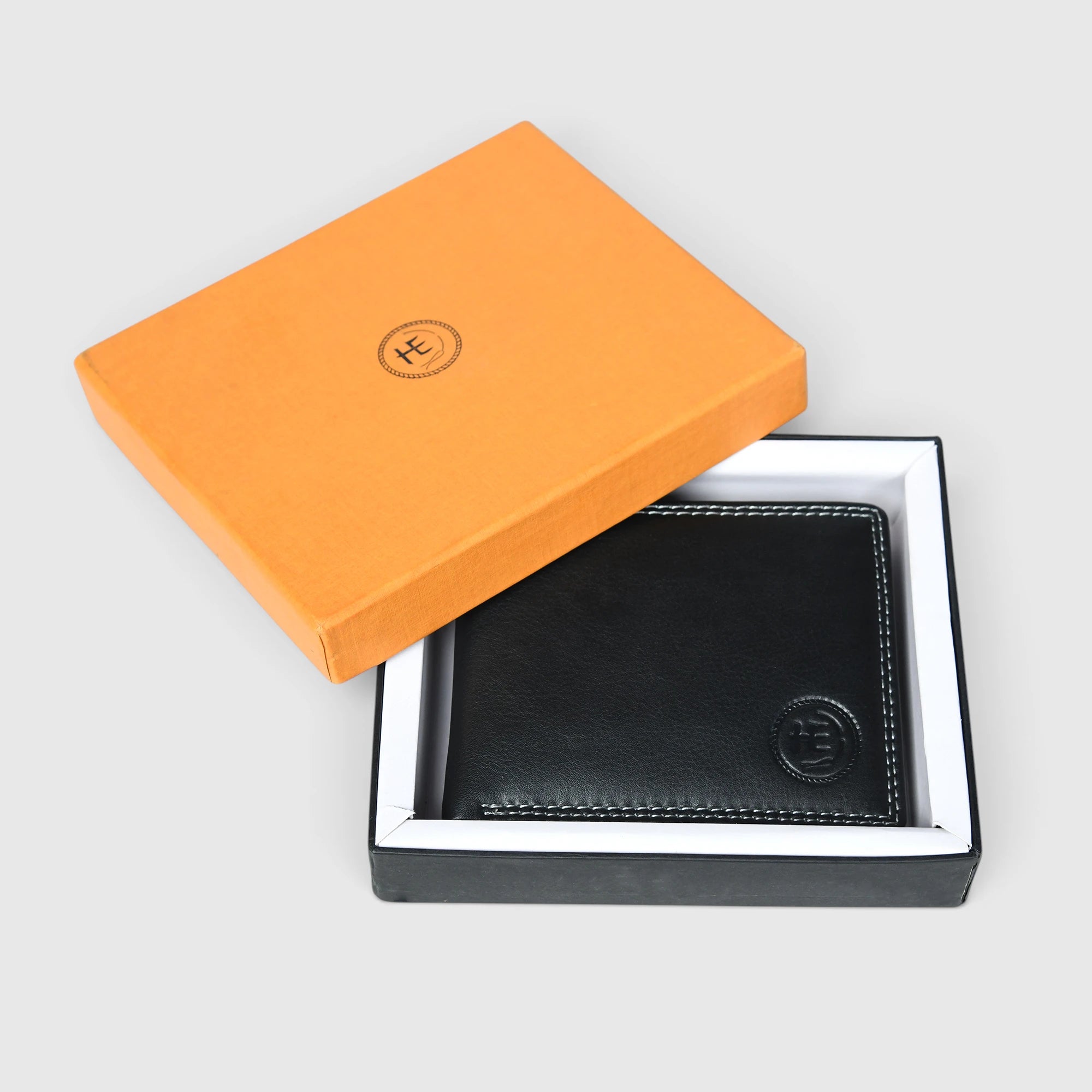 NoirCraft Classic Leather Wallet – Black