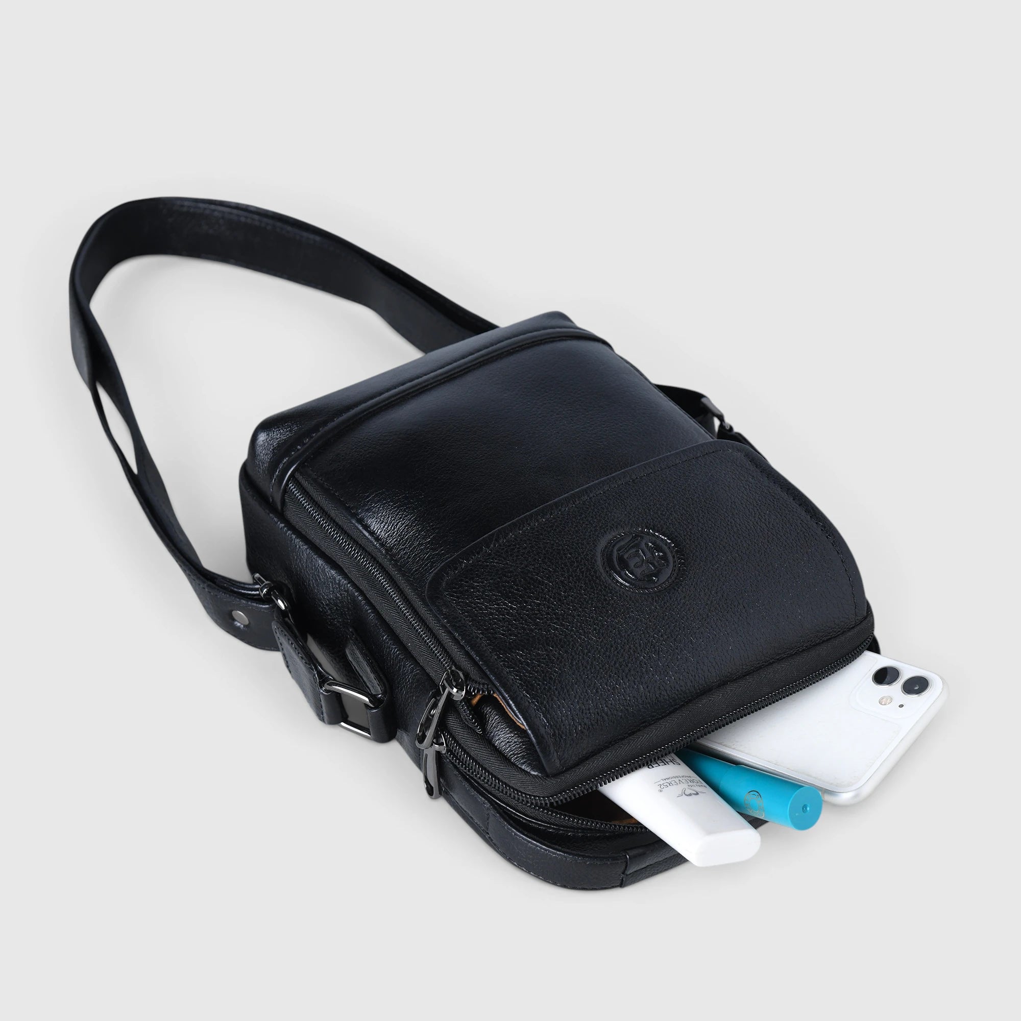 Mason Leather Crossbody Bag - Black Color