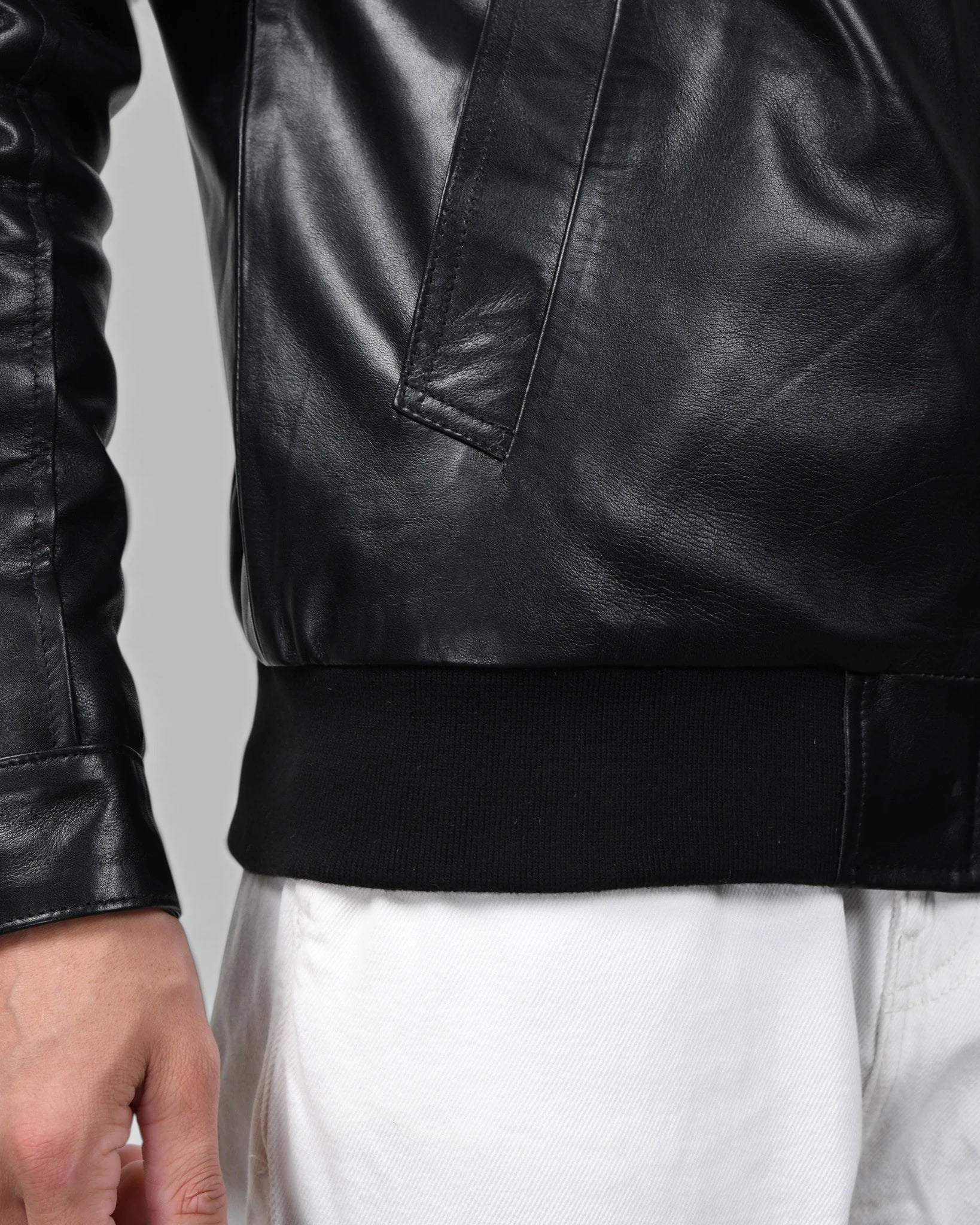 Heritage Drift Leather Bomber Jacket – Black