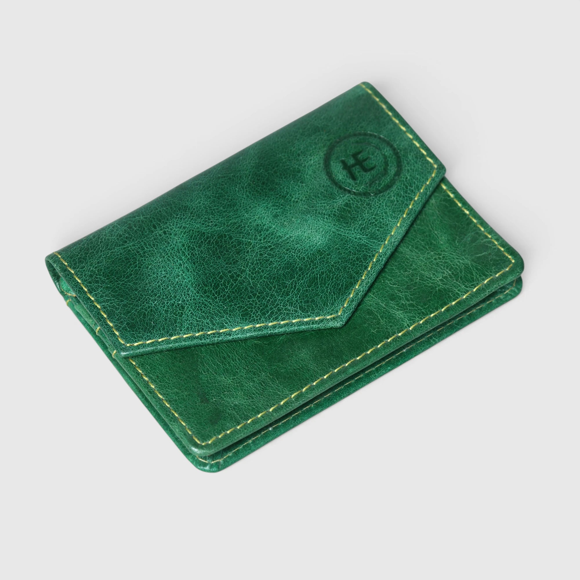 Emerald Regency Compact Vintage Leather Card Wallet - Rich Green