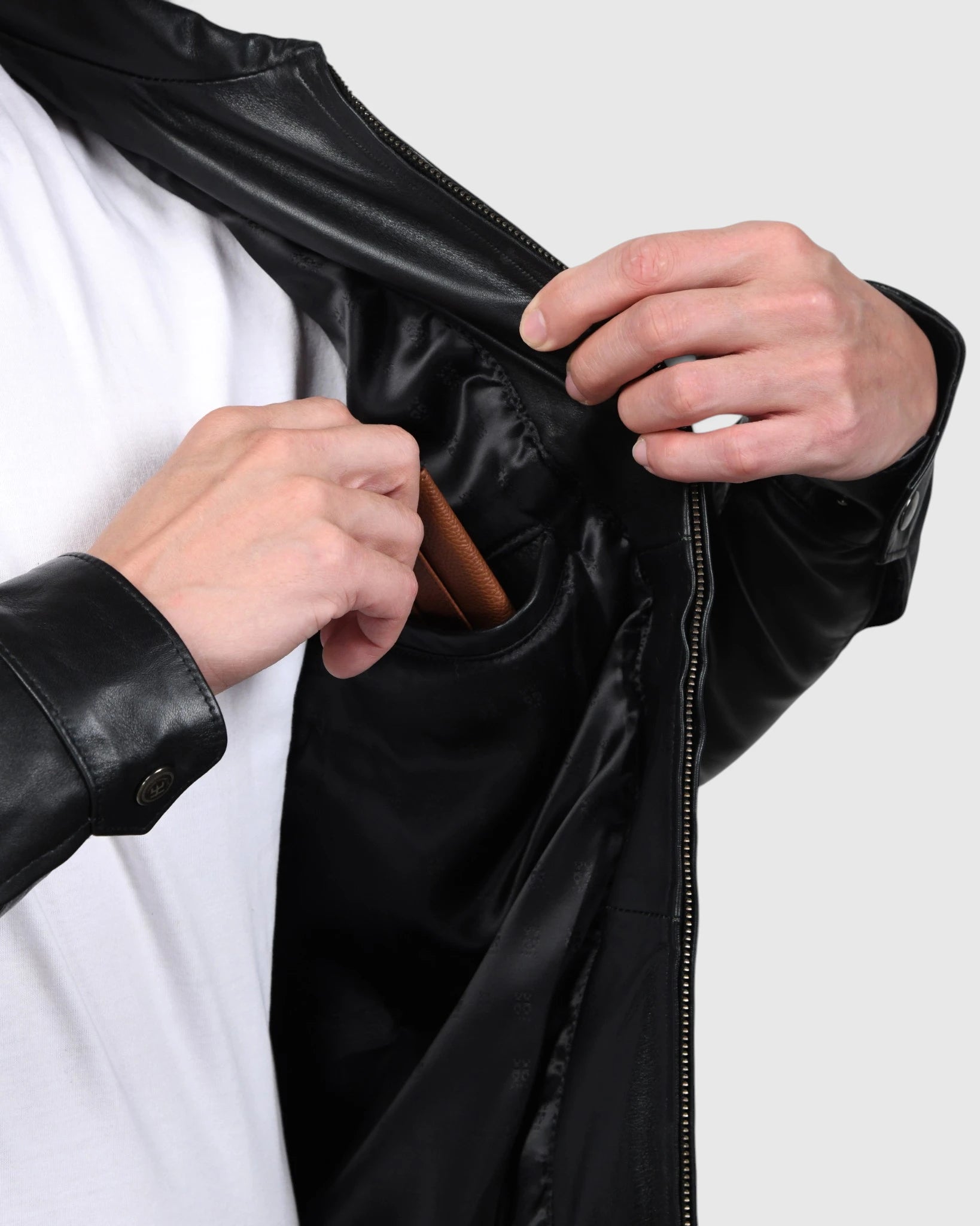 Heritage Drift Leather Bomber Jacket – Black