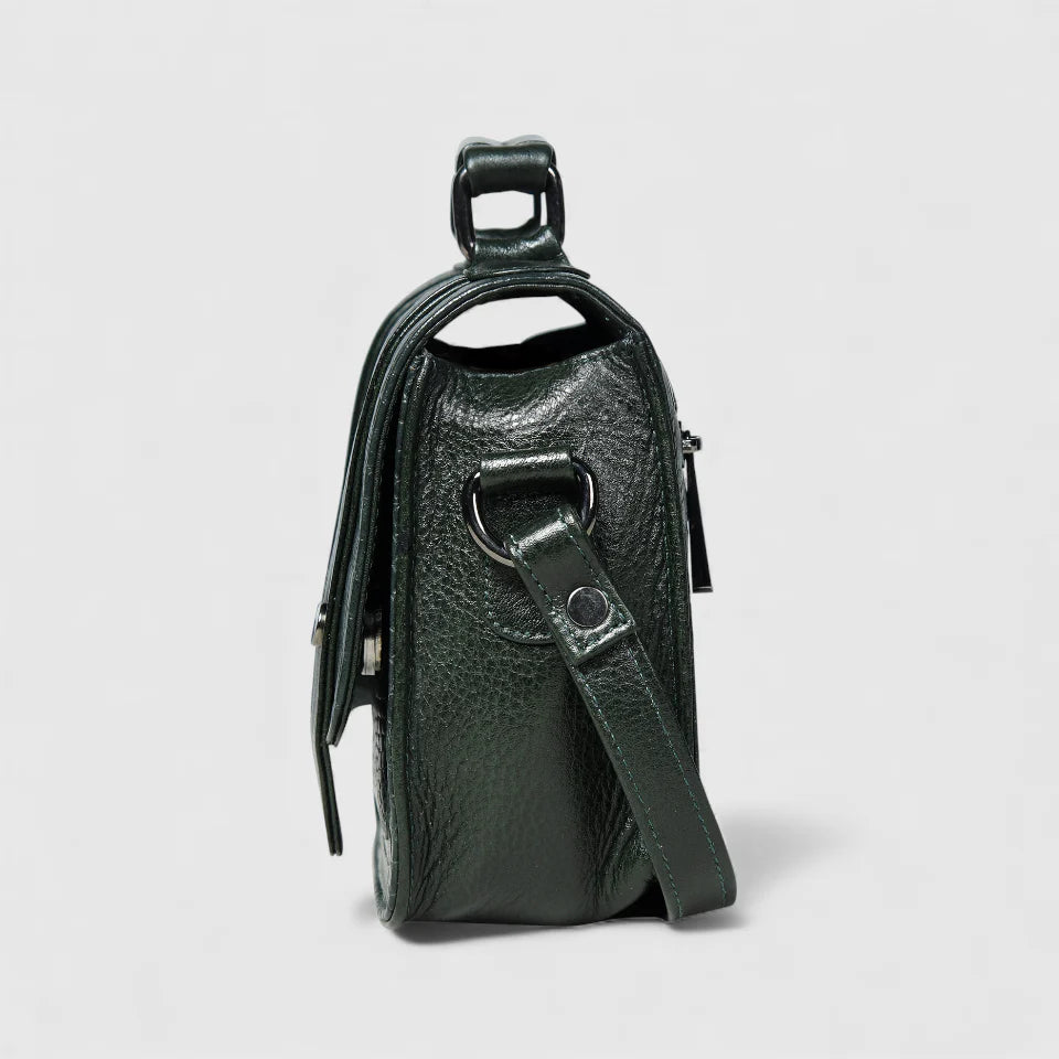 Urban Voyager Leather Belt Bag - Rich Green