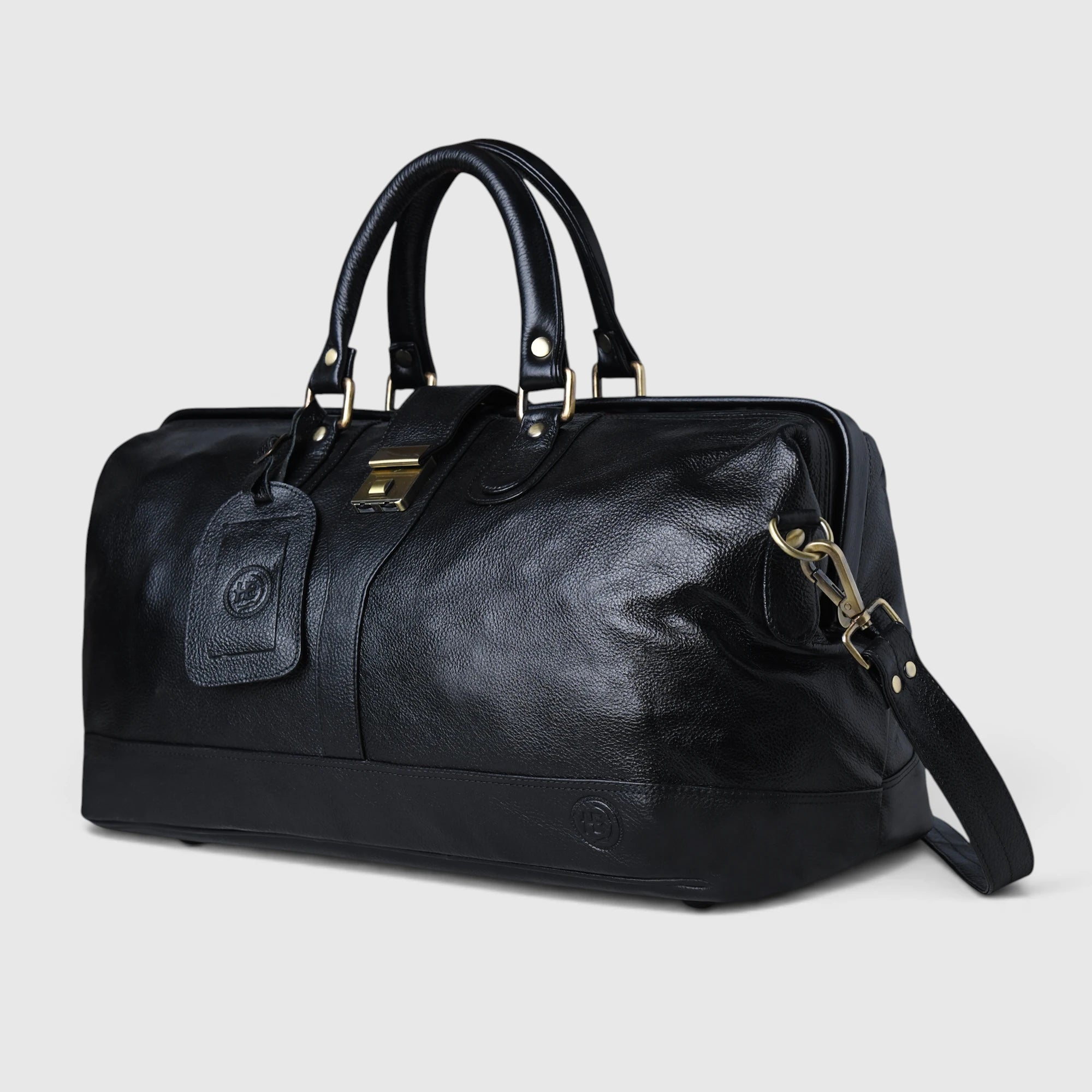 Maverick Weekender Duffle Bag - Black color