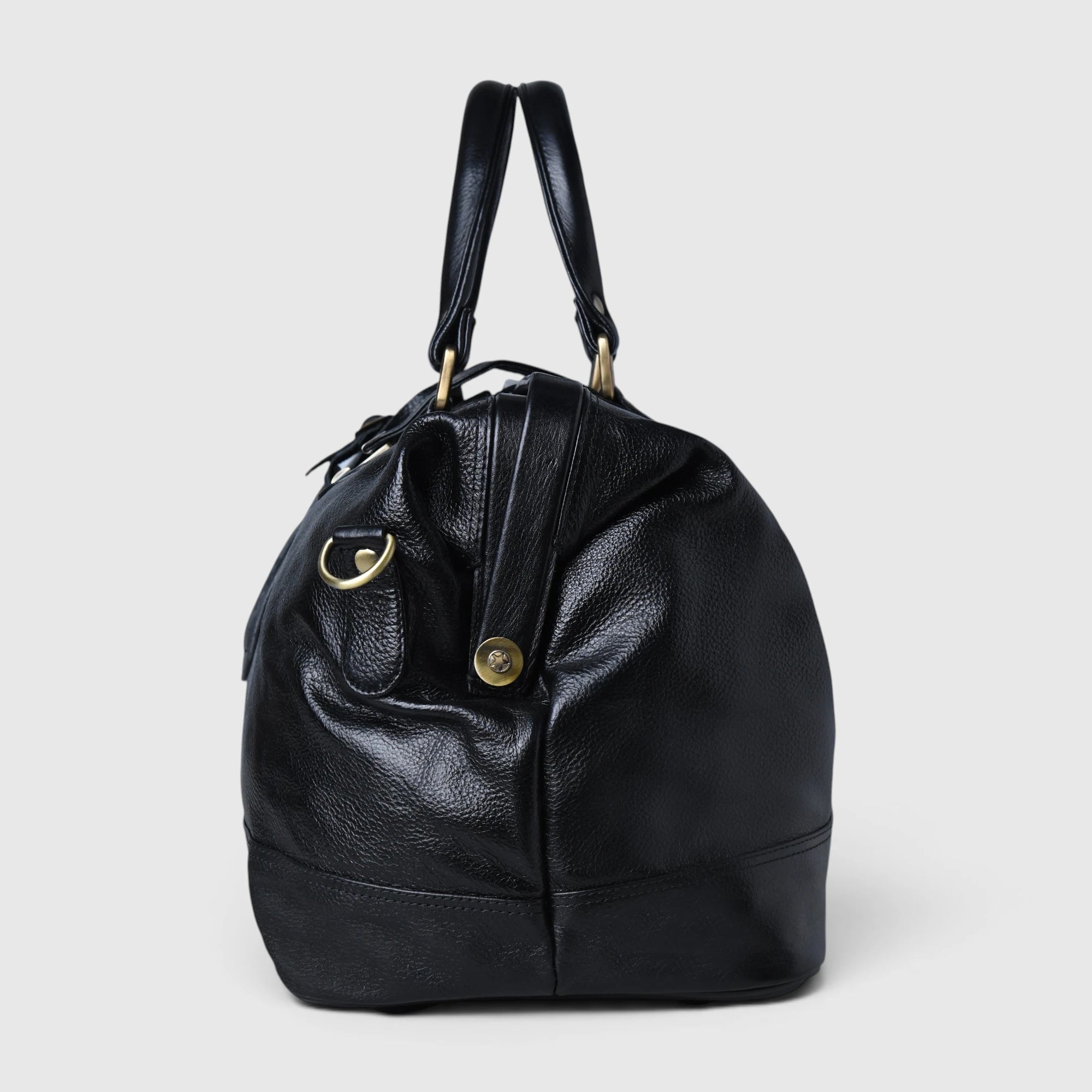 Maverick Weekender Duffle Bag - Black color