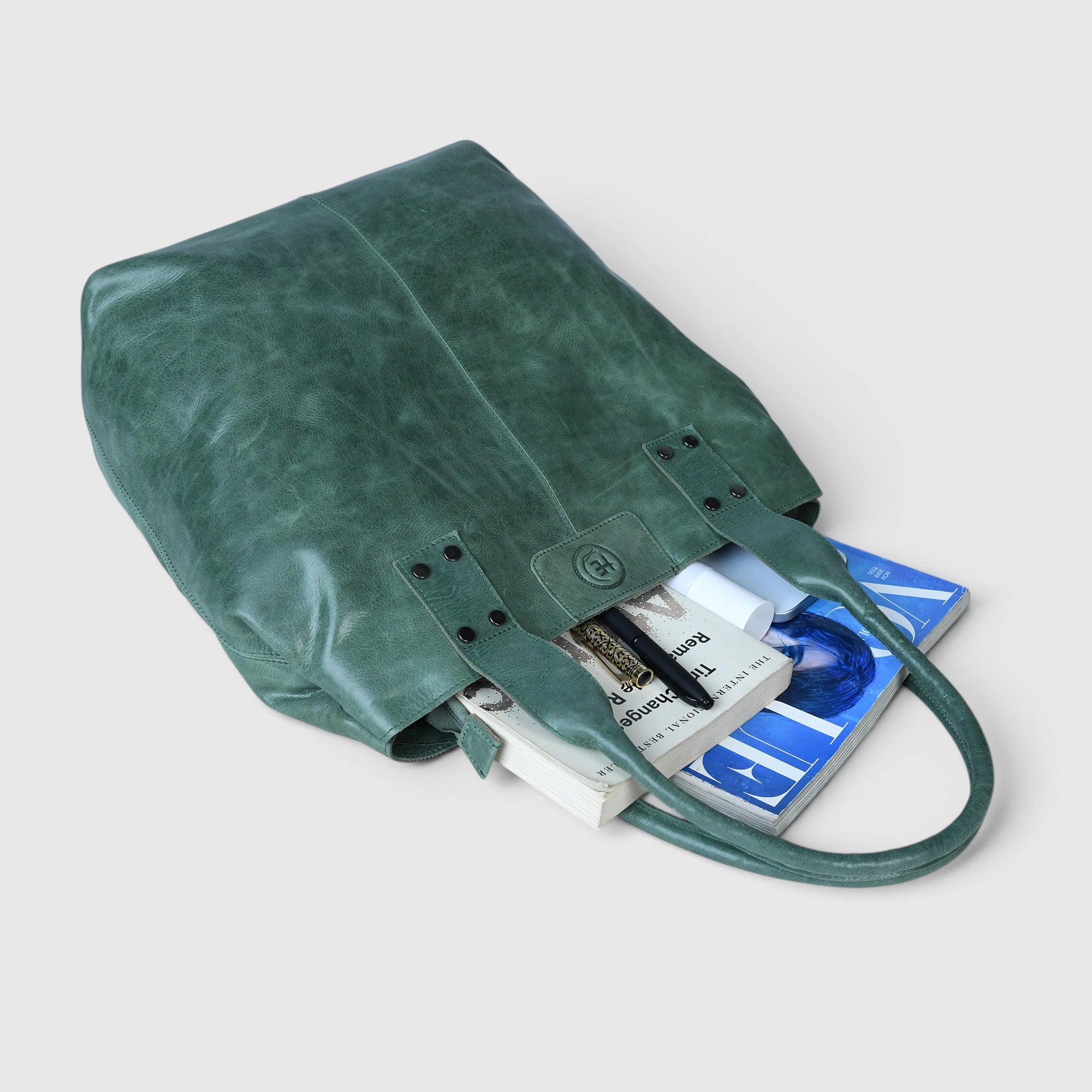 Aurelia Leather Carryall – Deep Moss