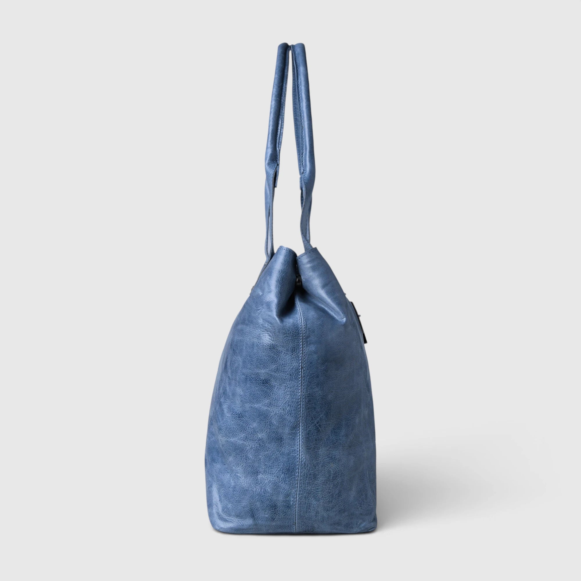 Aurelia Leather Carryall – Sky Azure