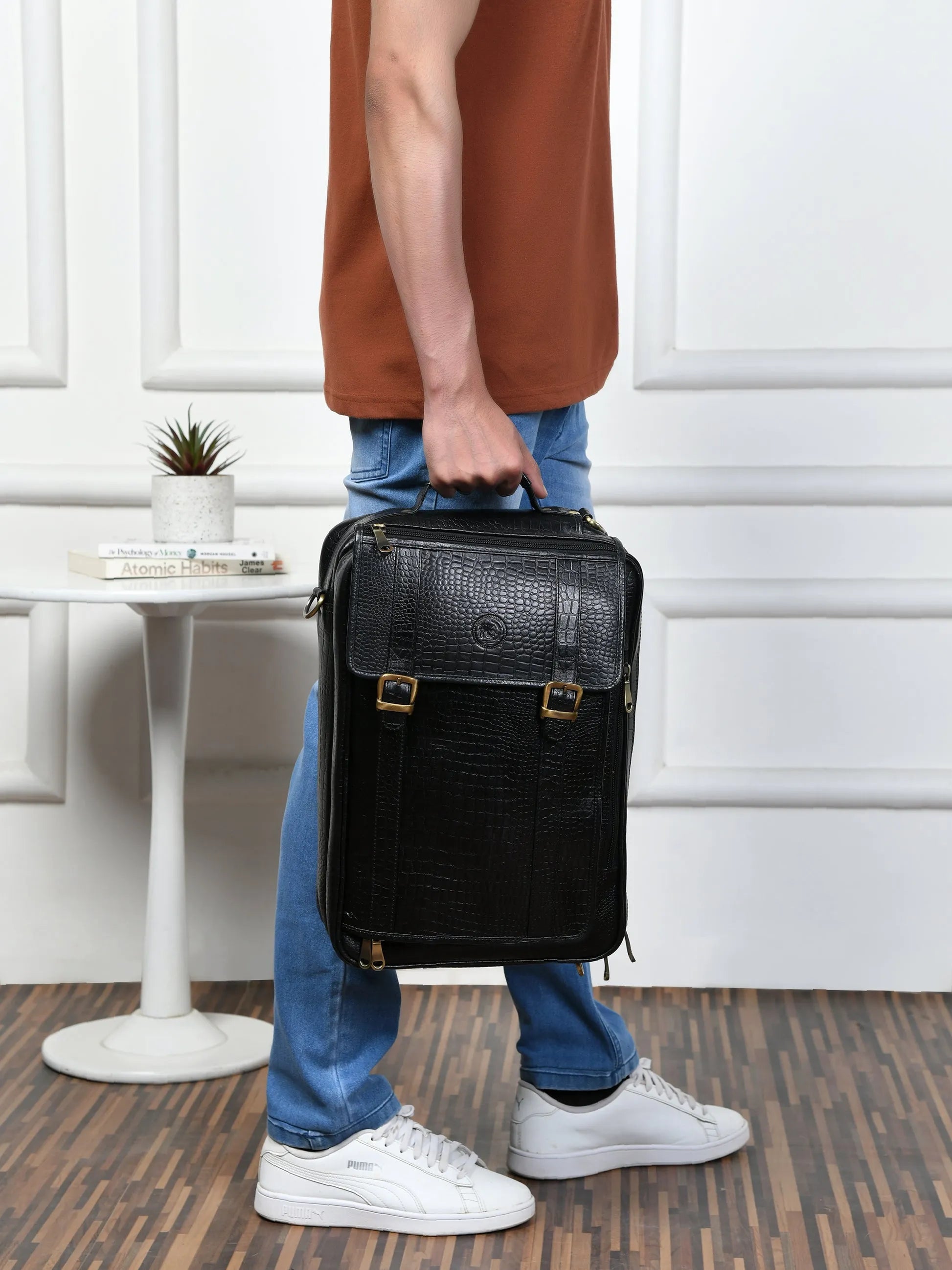 Heritage Voyager Convertible Leather Backpack – Croco Textured Laptop Backpack & Briefcase | Black colour