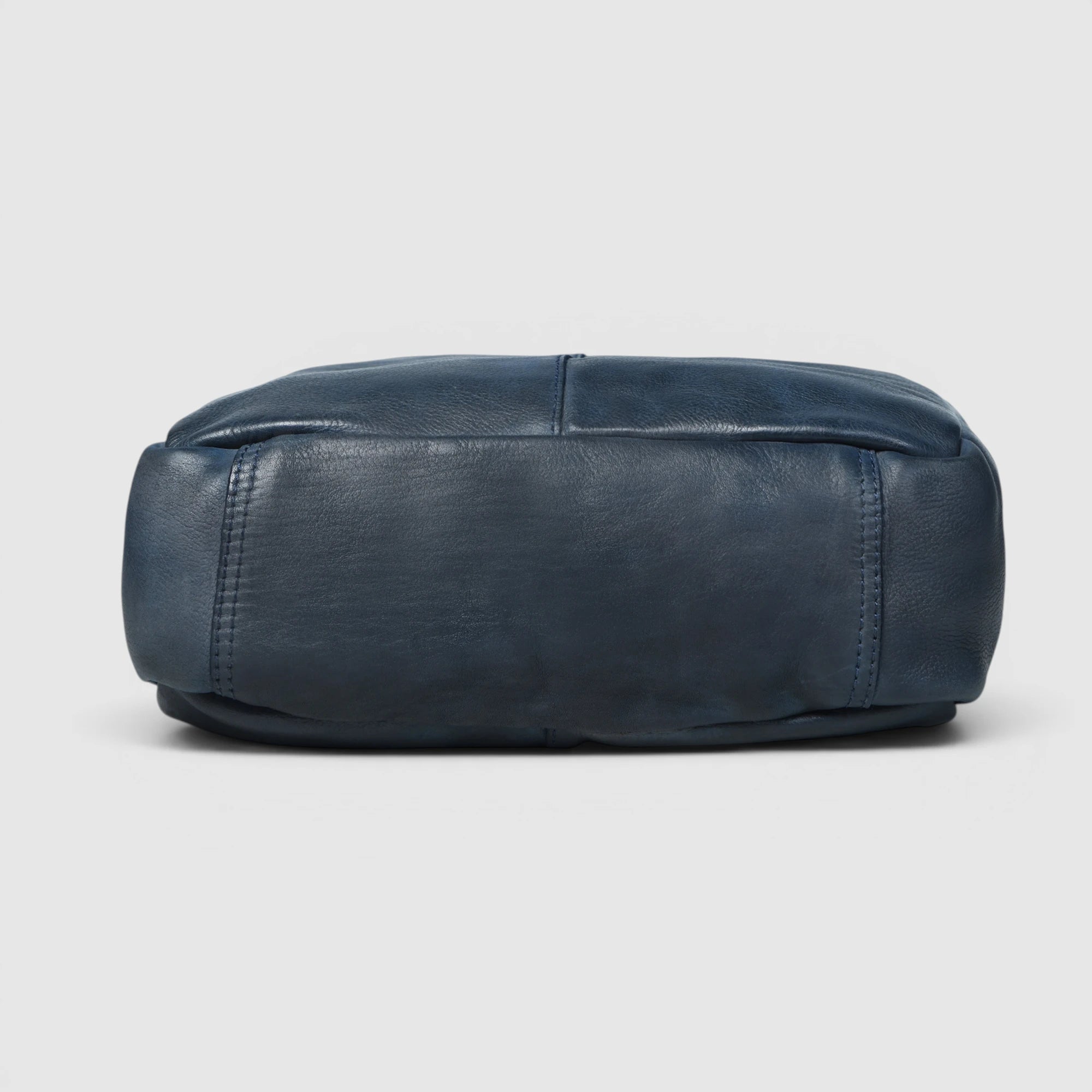 Hestore Midnight Classic Women’s Leather Tote - Navy Blue