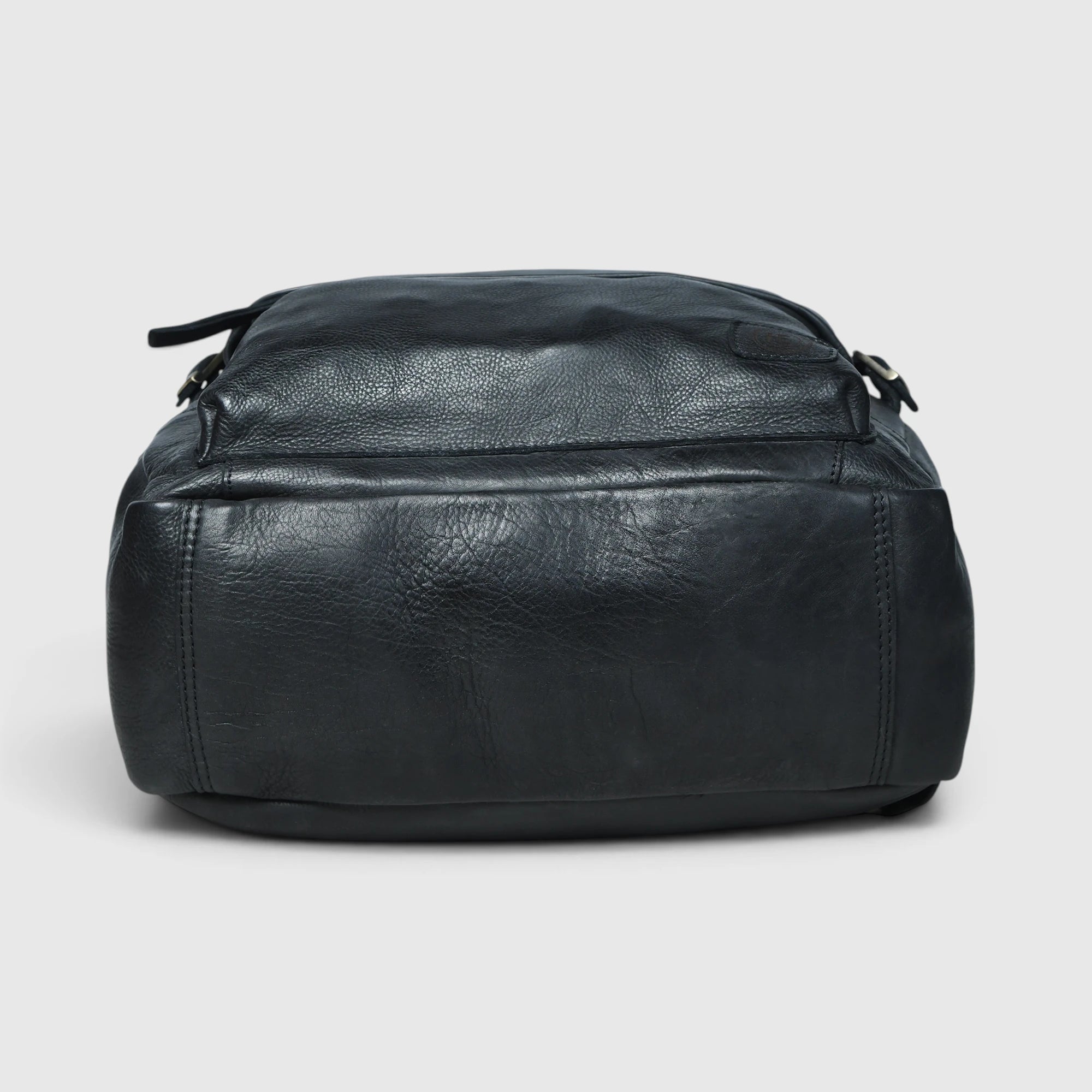 Evercrest Leather Backpack – Black color