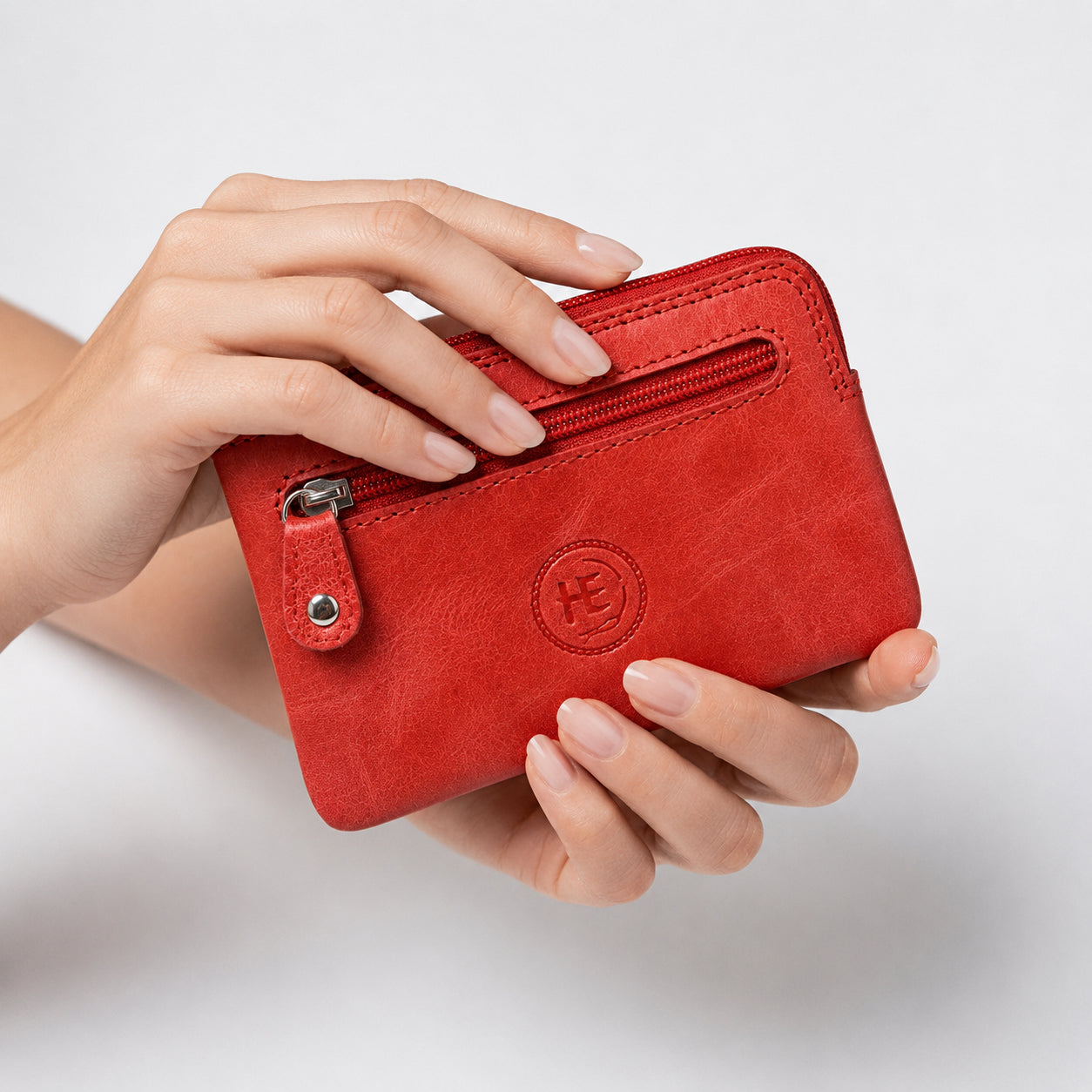 NomadCore Everyday Pouch – Cherry Red